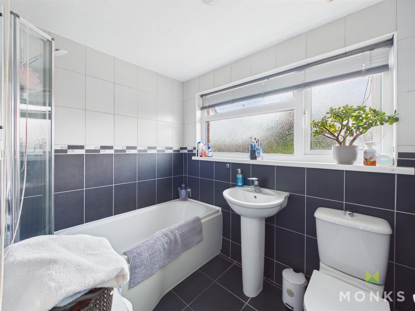 54 Glebelands, Shrewsbury, SY4 4JT For Sale